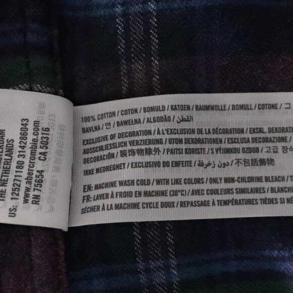 Abercrombie & Fitch Women's Sz M Plaid Flannel Buttoned Collar‎ T-Shirt Top - Picture 14 of 14